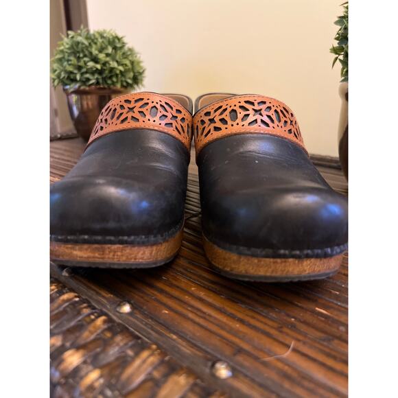 Dansko Black & Brown Leather Comfort Clogs Women's Size 39 8.5 9 Boho Shoes Chic - Picture 6 of 8